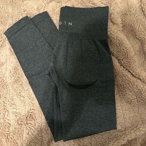 NVGTN contour leggings